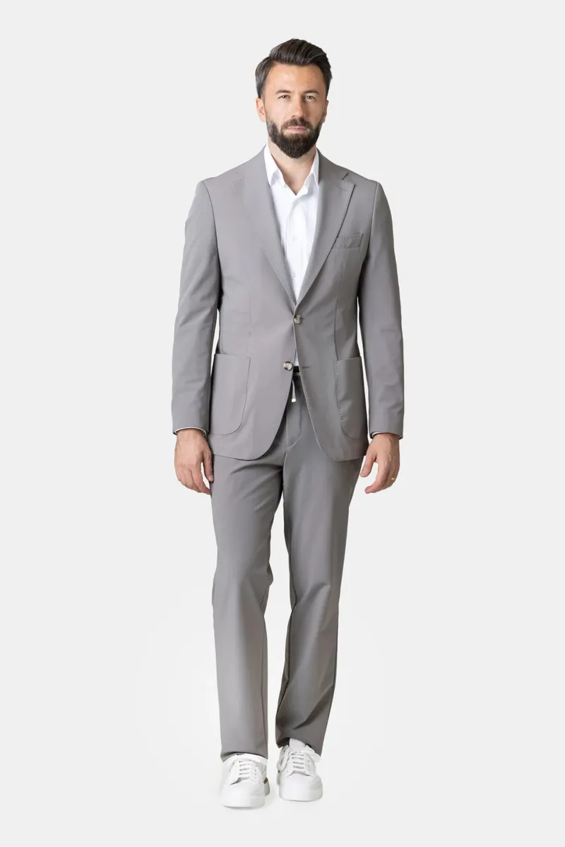 Costum Travel Gri 52