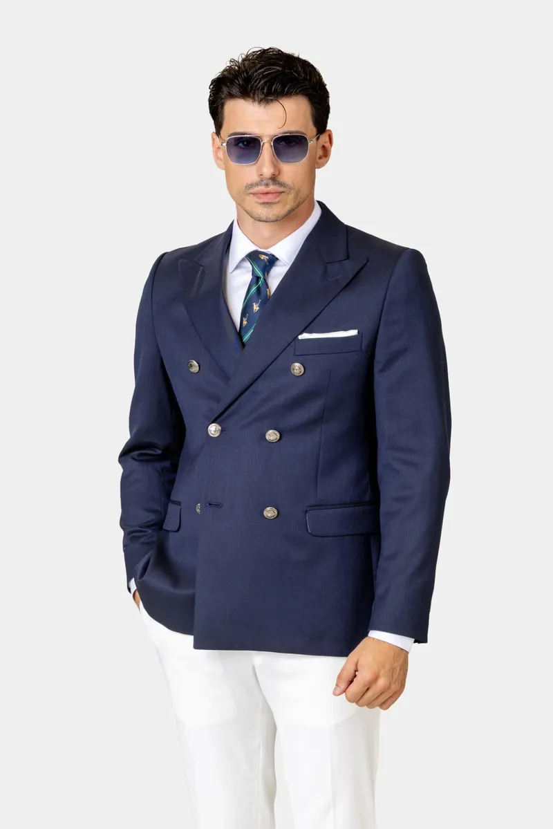 Costum Bleumarin cu Nasturi Metalici și Pantaloni Albi din Lână 48 - imagine 3